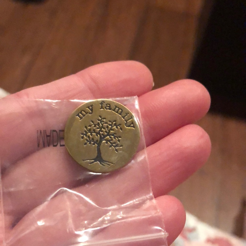 3/$15 🖤 Origami Owl 🖤 Gold My Family Tree Plate - Picture 2 of 6